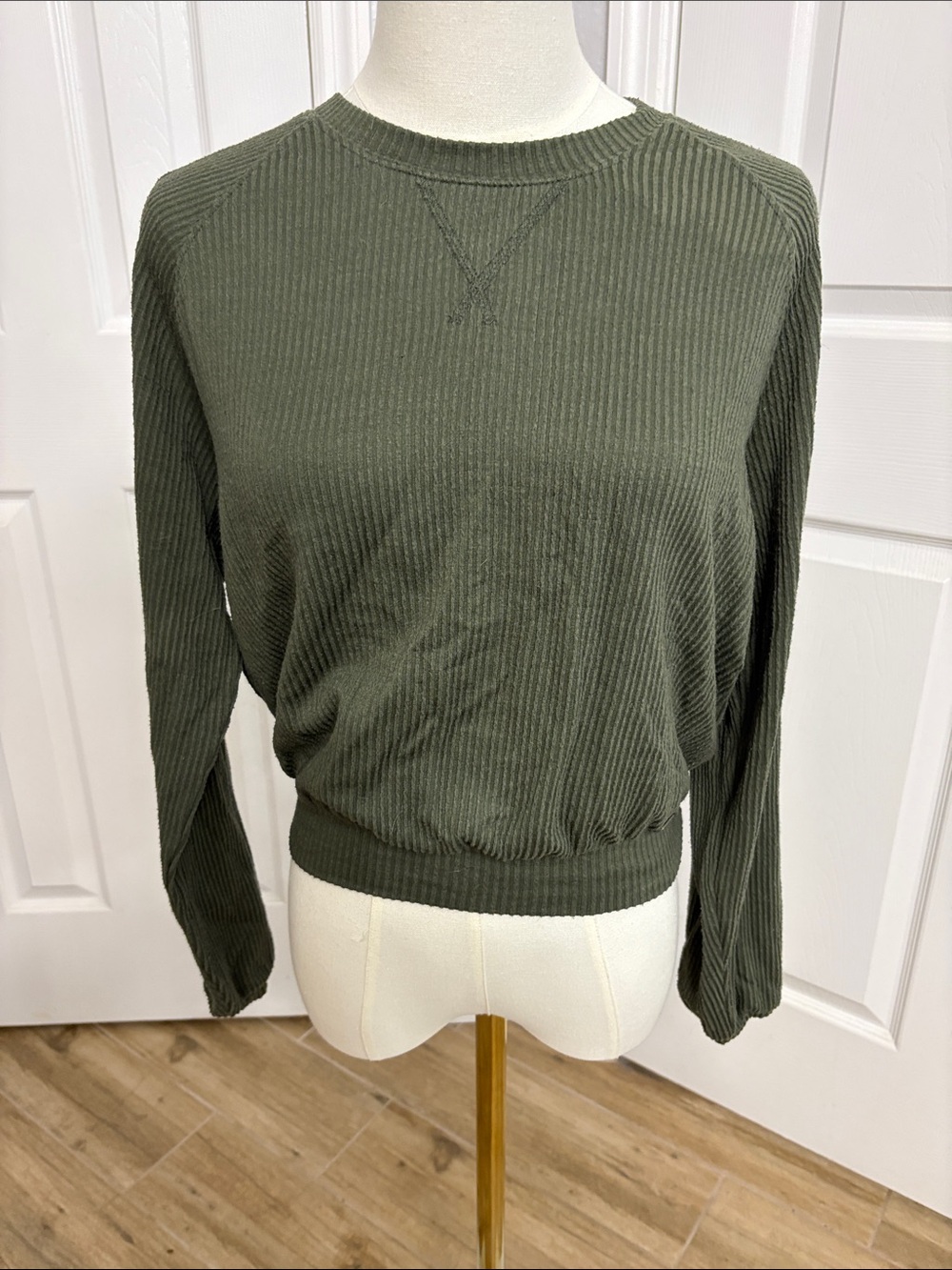 Hollister Olive Green Ribbed Long Sleeve Crew